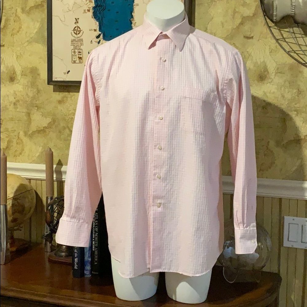 Men’s Tommy Bahama pink plaid button down. 16.5